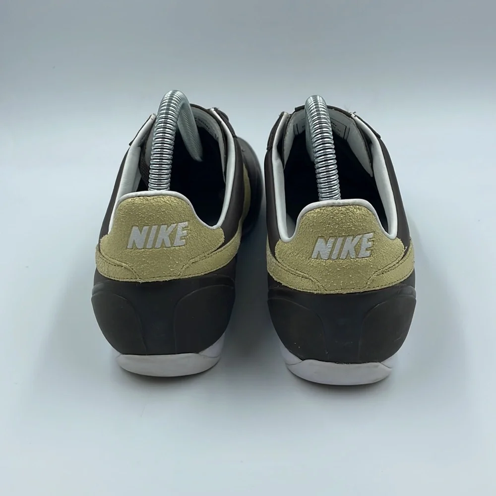 Nike Leather Sneakers Women’s Sz 8 - Picture 3 of 10